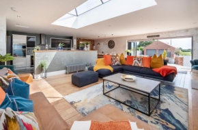 The Stables Luxury House with Hot tub, York